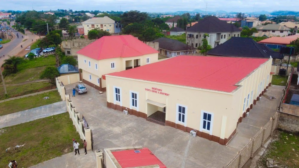 GBADEYANKA EVENT CENTER AND APARTMENT - wedding venue in Akure